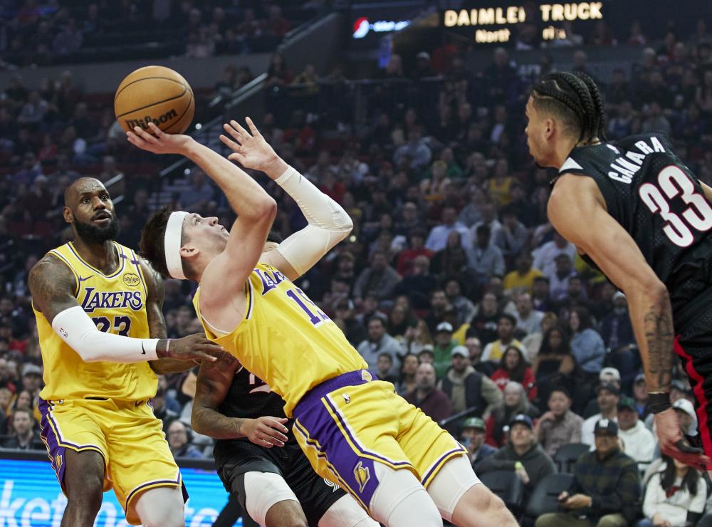 同时在防守 同时在防守