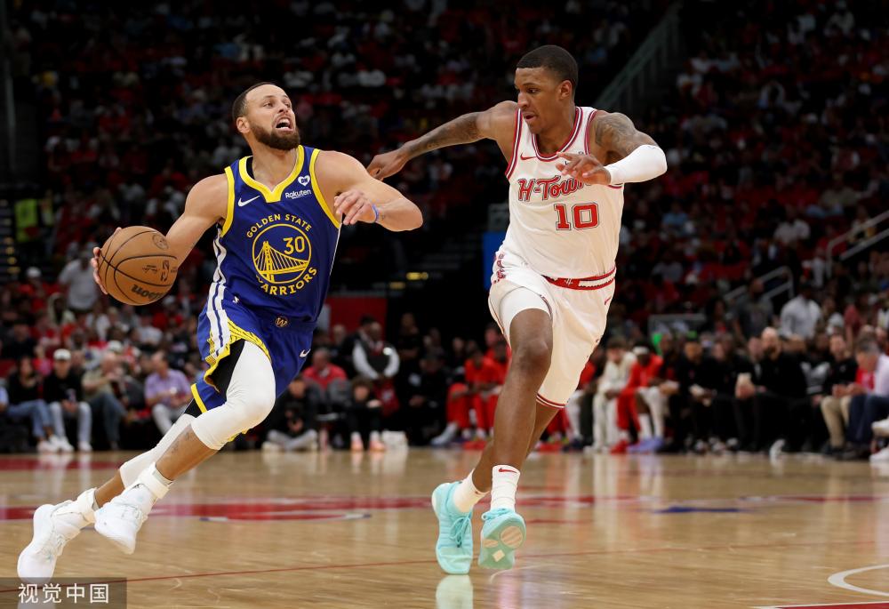 的灵活跑位 的灵活跑位